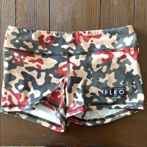 Fleo 3.25 inch shorts